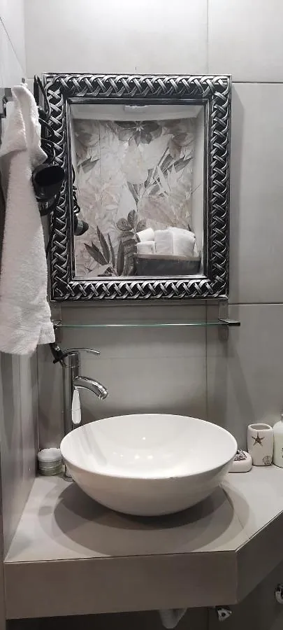 Apartamento House Anna Sarti