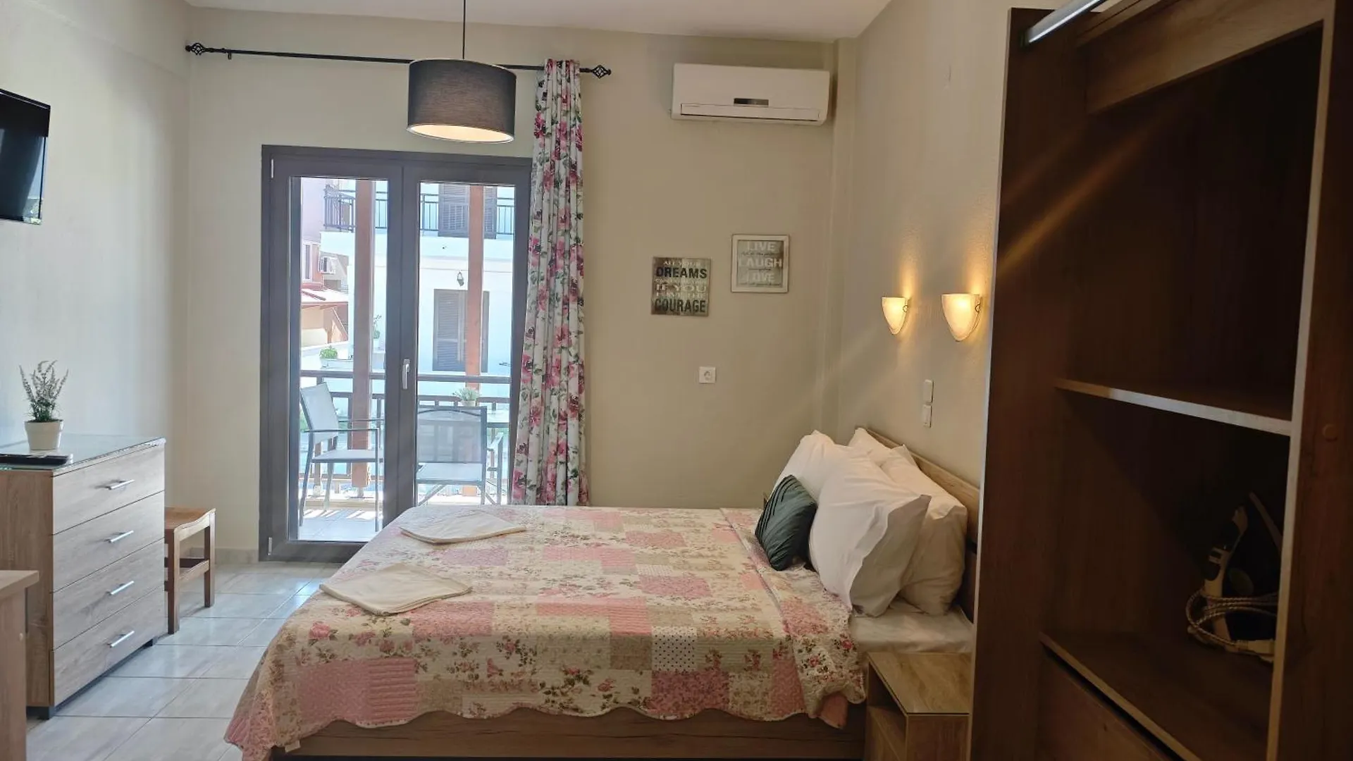 Apartamento House Anna Sarti
